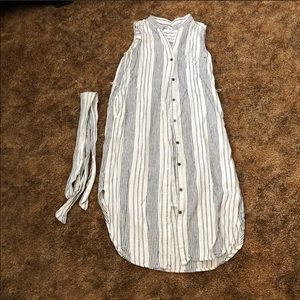 COPY - Gap cotton linen dresses.